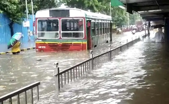Heavy Rain, Flooding In Mumbai, Local Trains Stopped, Offices Shut