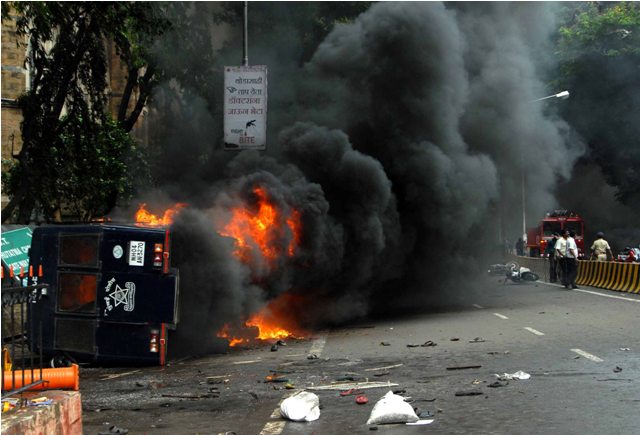 Two killed as protest over Assam riots turns violent in Mumbai Pics - Rons Bantwal